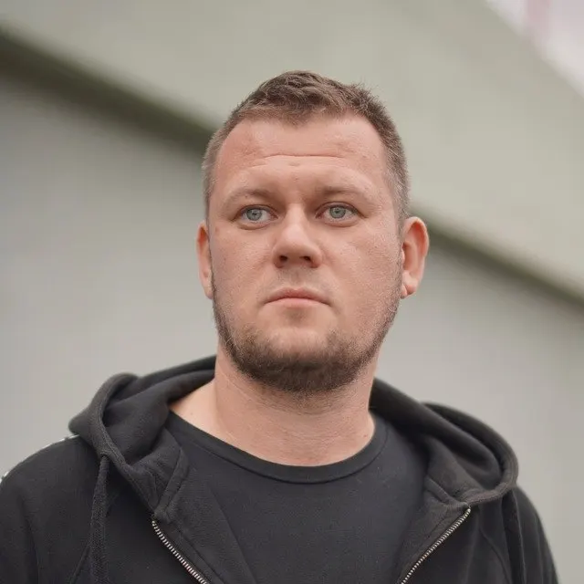 Минюст внес в реестр «иностранных агентов» украинского блогера и журналиста Дениса Казанского. Он заявил, что не имеет российского гражданства и ожидал более тяжёлых обвинений.