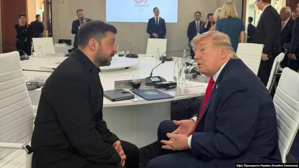 На саммите G7 в Эвиане участники согласились наращивать давление на Москву: обсуждались возможные санкции в нефтегазовом и банковском секторах, а также поставки ПВО Украине.