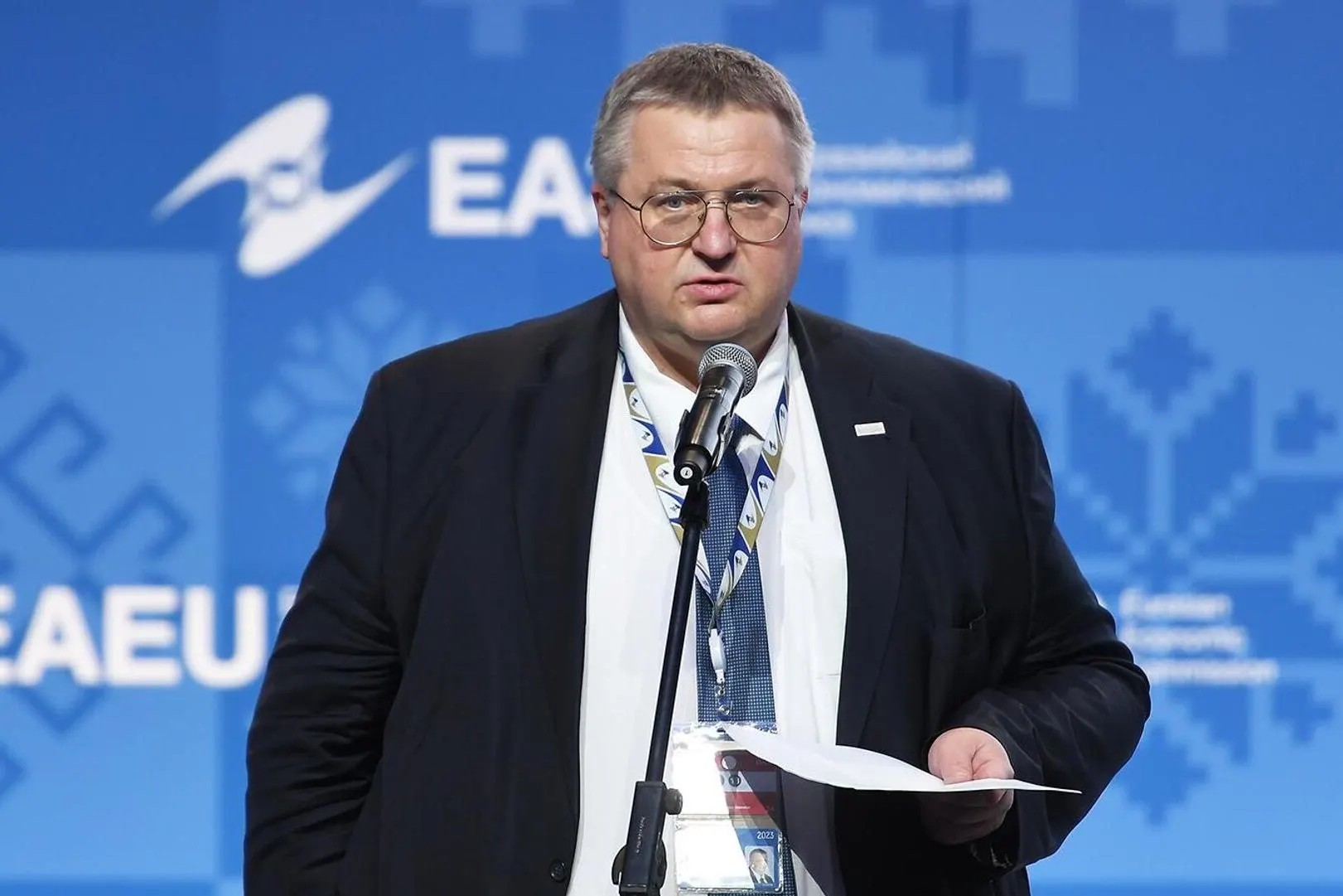 Вице‑премьер заявил, что до декабря проанализируют юридические и практические последствия возможной приостановки членства Армении в Евразийском экономическом союзе; дальнейшие шаги будут зависеть от результатов парламентских выборов в Ереване.