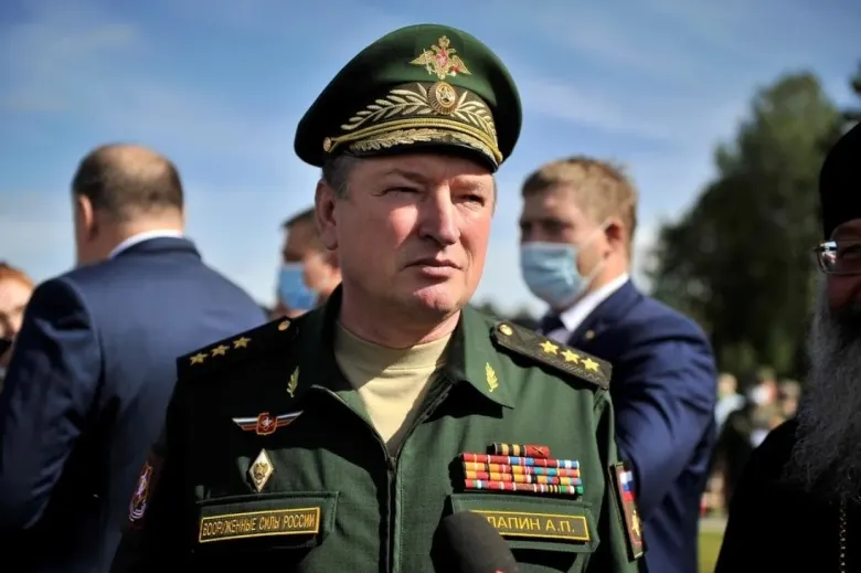 Правительство Татарстана объявило о создании специального подразделения для поддержки участников СВО, руководителем которого станет генерал‑полковник Александр Лапин, ранее командовавший группировкой «Центр».