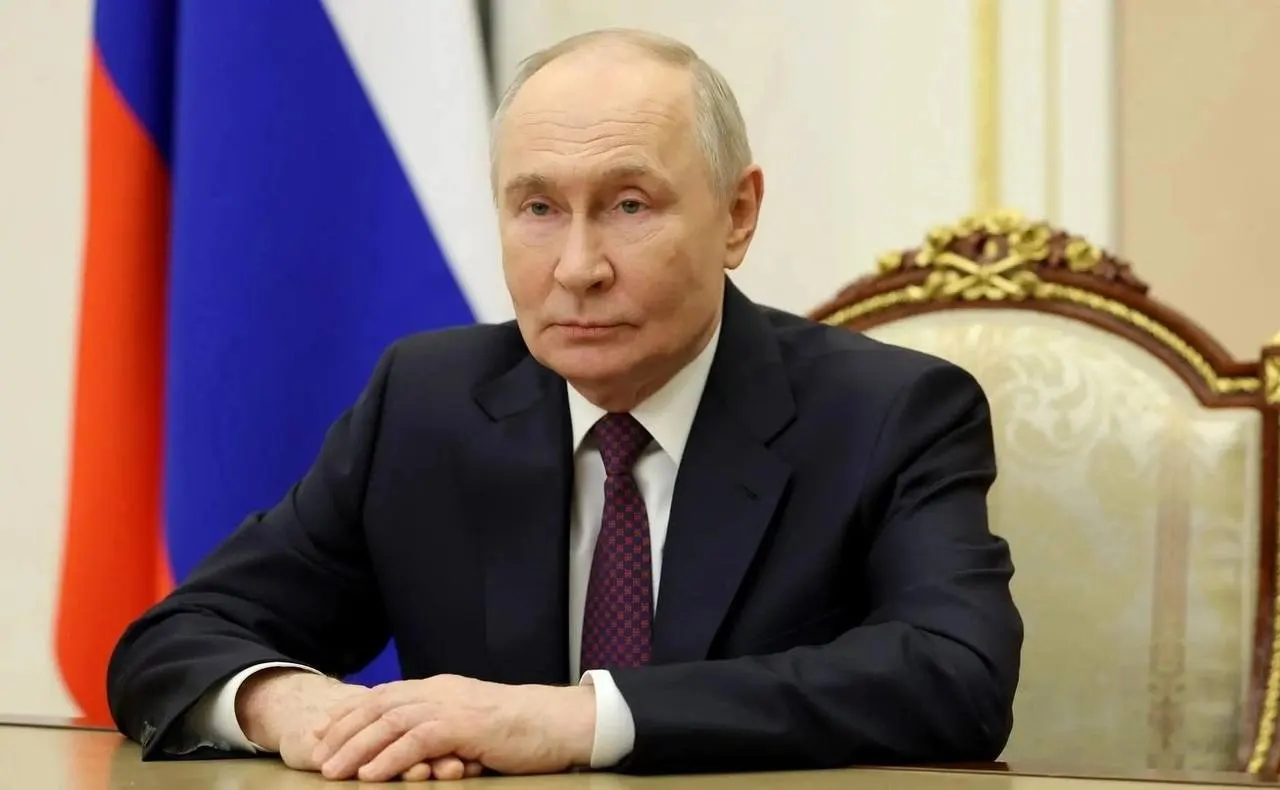 Путин прокомментировал падение беспилотника в Румынии, заявил о необходимости укрепления ПВО, отложил сроки окончания конфликта и предупредил о возможных экономических мерах в отношении Армении при выходе из ЕАЭС.