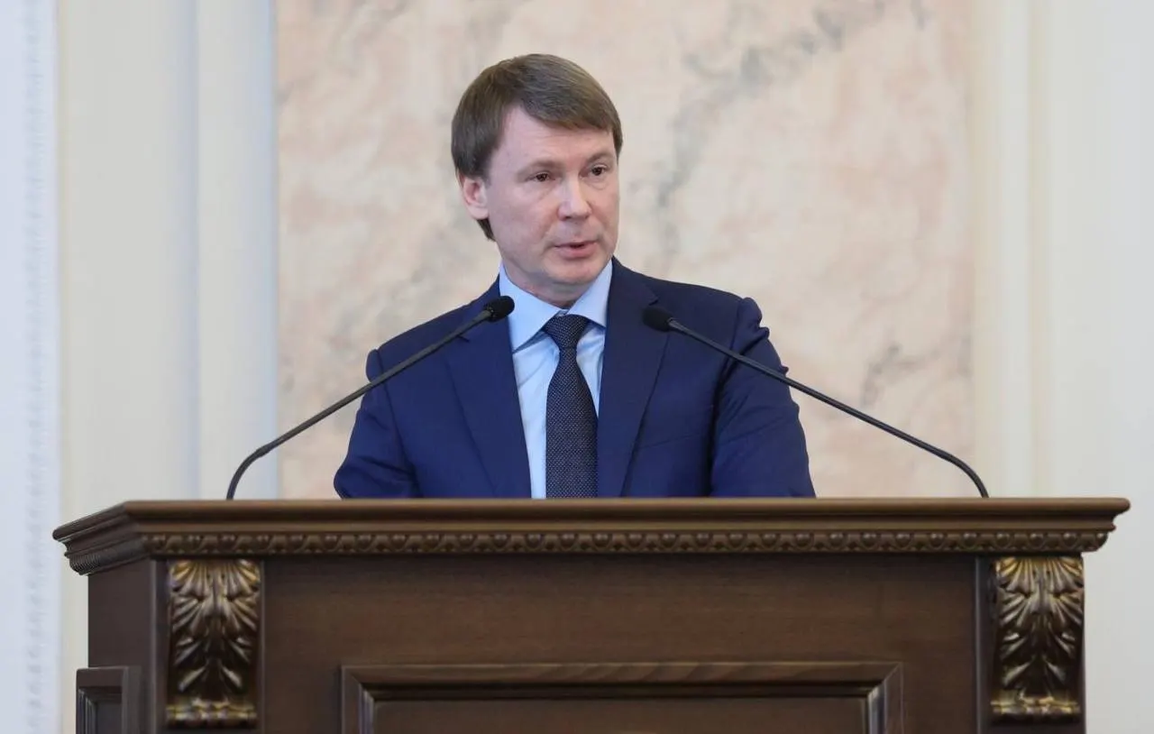 Компания «Краснодарзернопродукт», ранее принадлежавшая экс‑депутату, внесена в реестр как находящаяся в управлении Росимущества после решения суда; в доход государства также обращены многочисленные недвижимость и доли в компаниях.