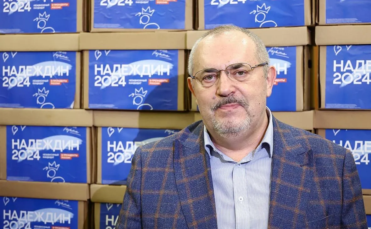 Политик объявил о сворачивании кампании из‑за давления: его внесли в реестр иноагентов, предъявлены обвинения в пропаганде экстремизма, ему запретили выезд и применили другие меры.