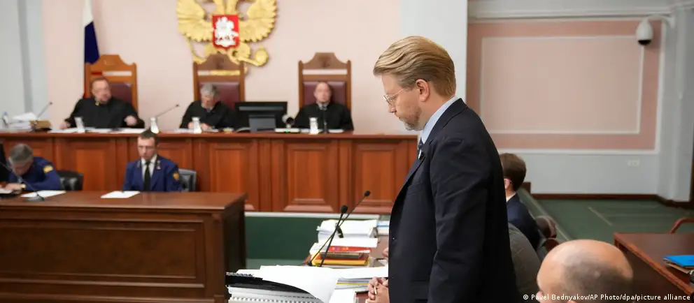 Избирком предъявил иск к кандидату Айрату Гумербаеву; обсуждаются вопросы отмены регистрации и продолжения разбирательств по спискам партий в регионах.
