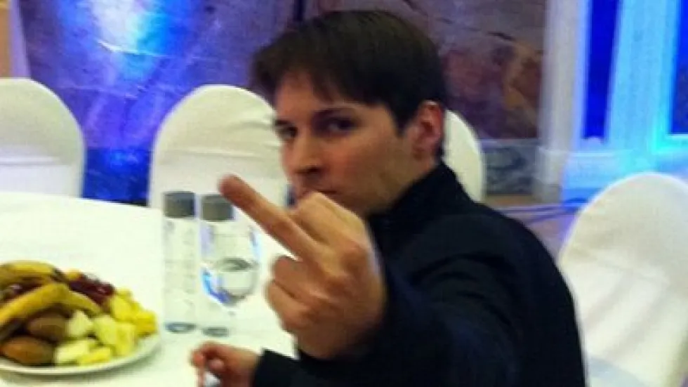 ФСБ обвинила основателя Telegram в содействии терроризму, Росфинмониторинг включил его в перечень, после чего ряд российских сервисов и компаний удалил материалы и запретил продажу товаров с его упоминанием.