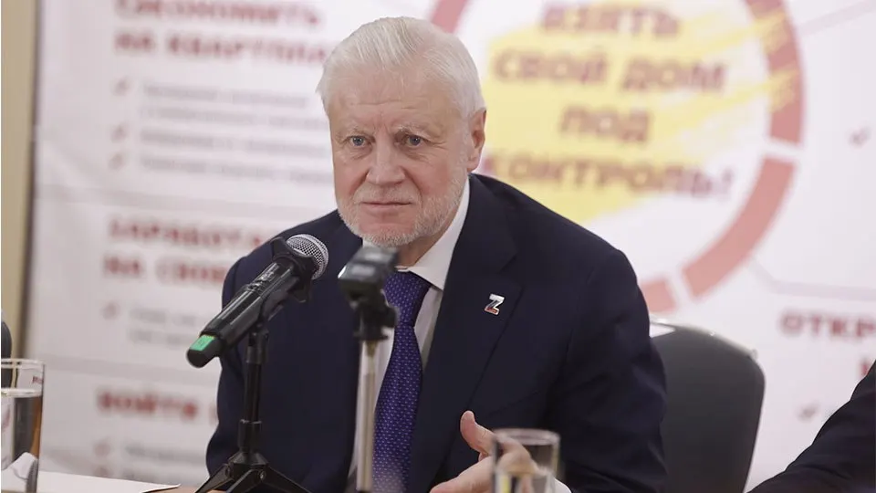 Лидер партии предложил ужесточить наказания и внести поправки в УК после серии краж у военнослужащих в столичных аэропортах; считает, что государство должно защищать своих защитников.